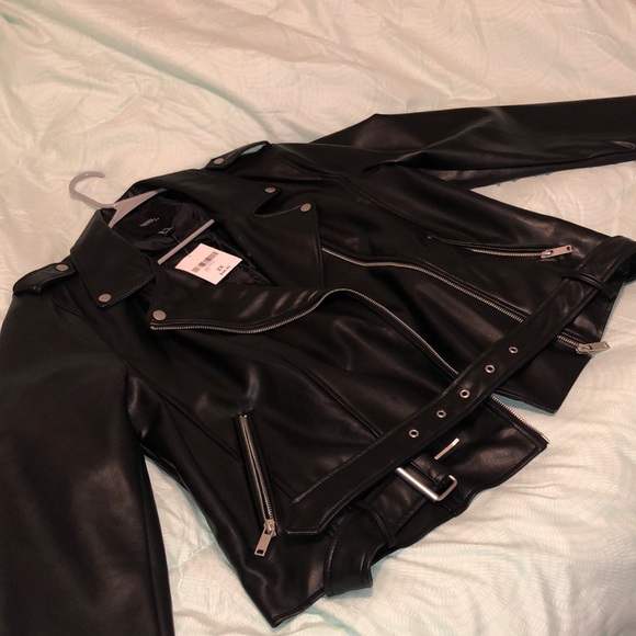BRAND NEW FAUX LEATHER JACKET - Picture 7 of 7